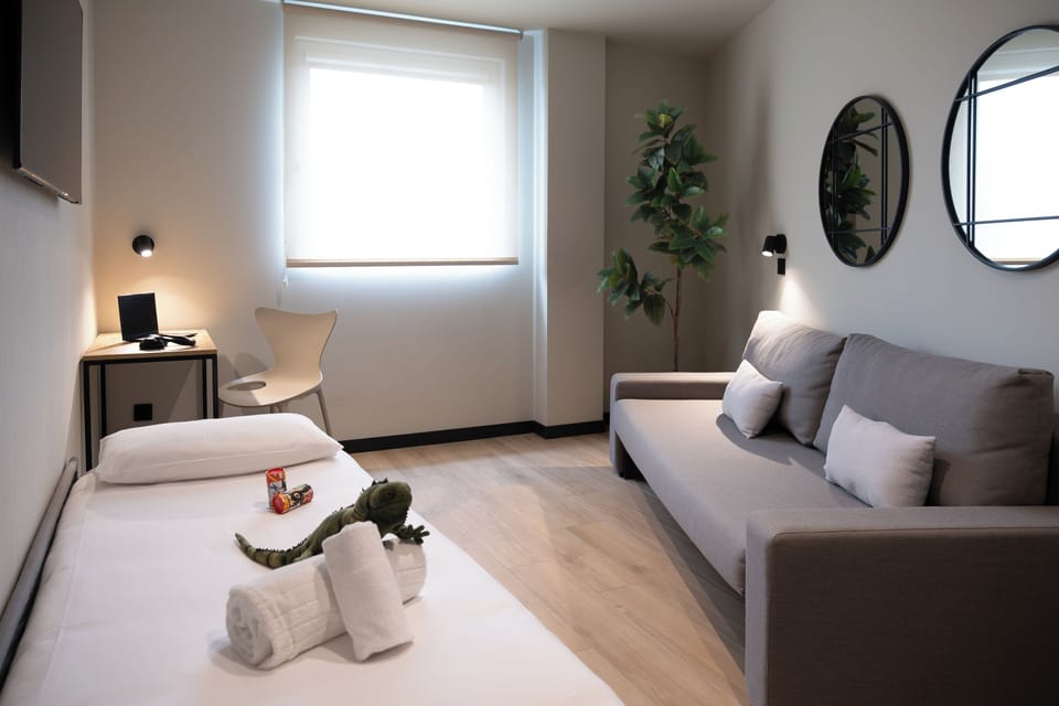 Family Room, 1 Double Bed with Sofa bed | Individually decorated, desk, laptop workspace, soundproofing