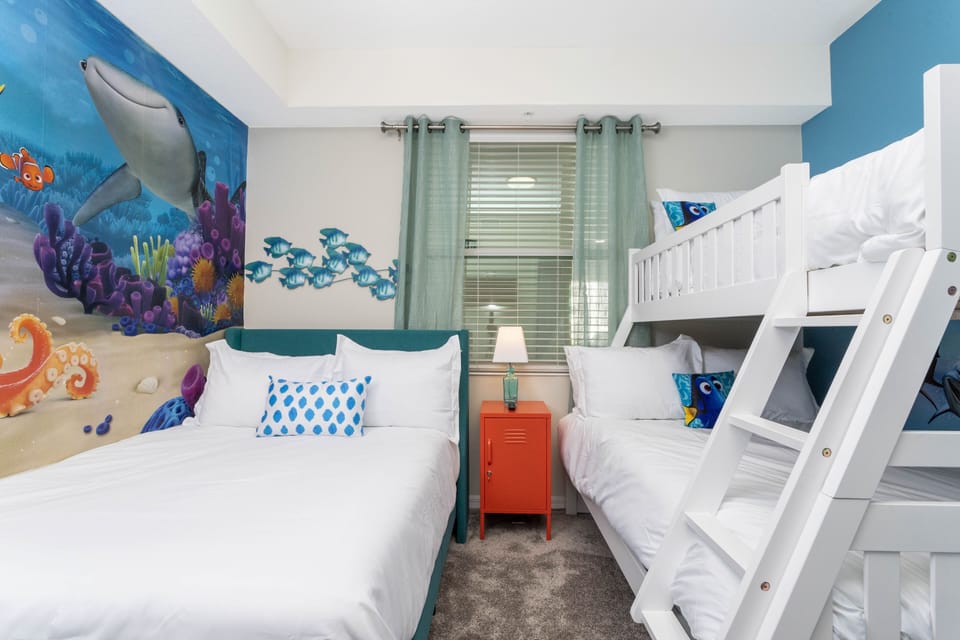 Family Apartment, 2 Bedrooms | 2 bedrooms, in-room safe, individually decorated, individually furnished