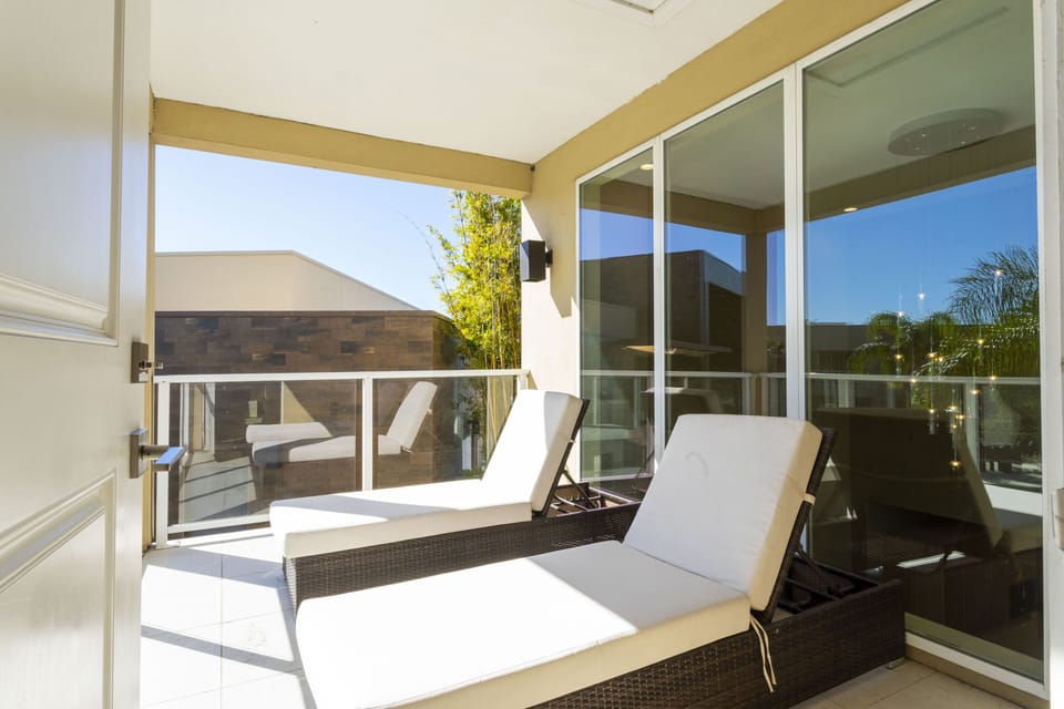 Family Townhome, 4 Bedrooms | Terrace/patio