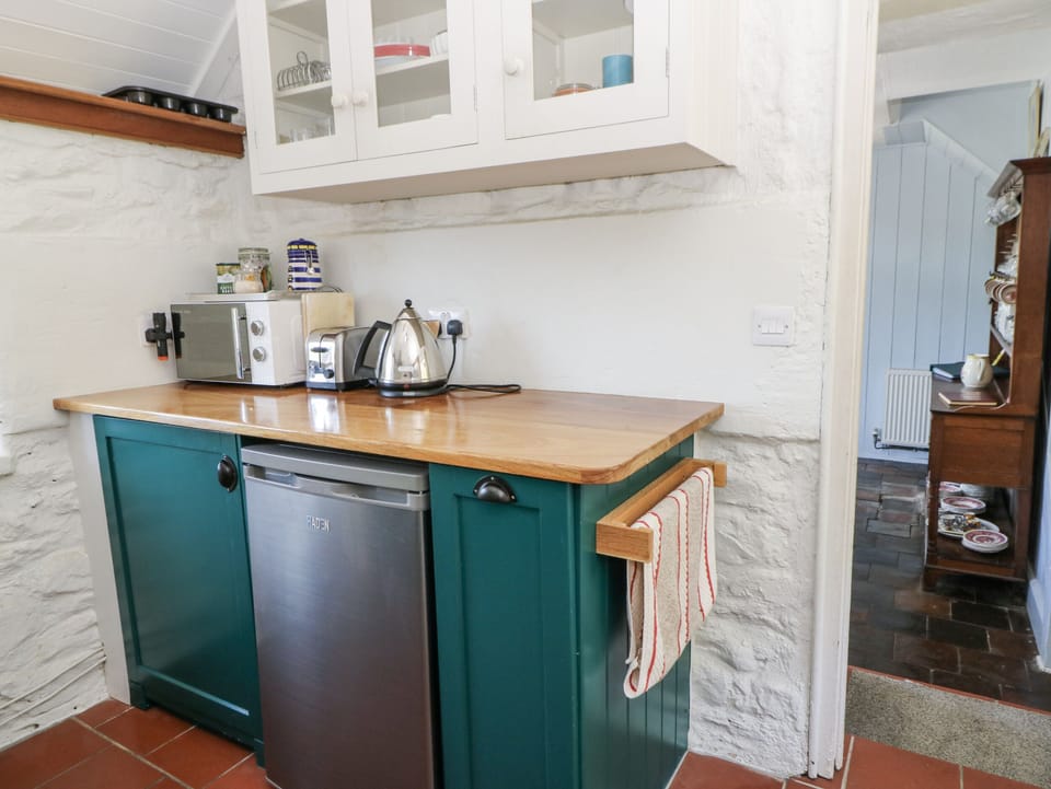 Cottage | Interior