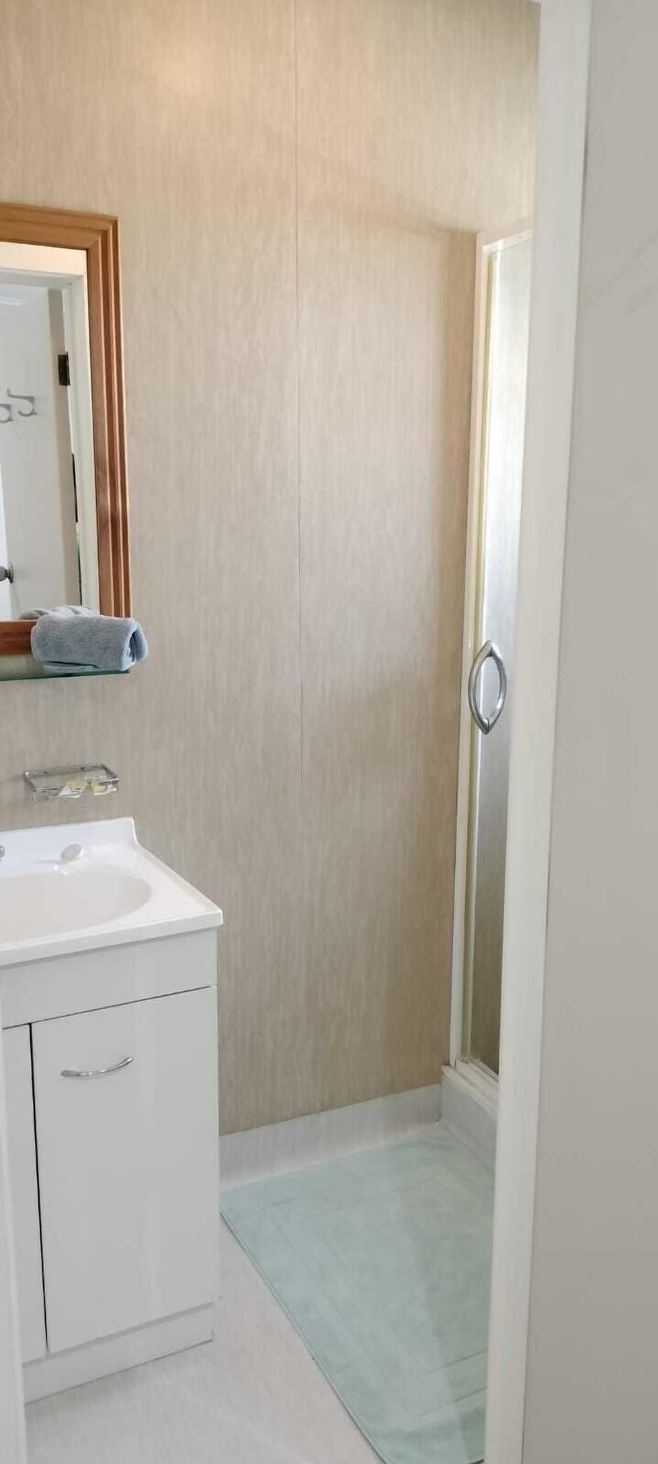 Economy Double Room | Bathroom | Soap