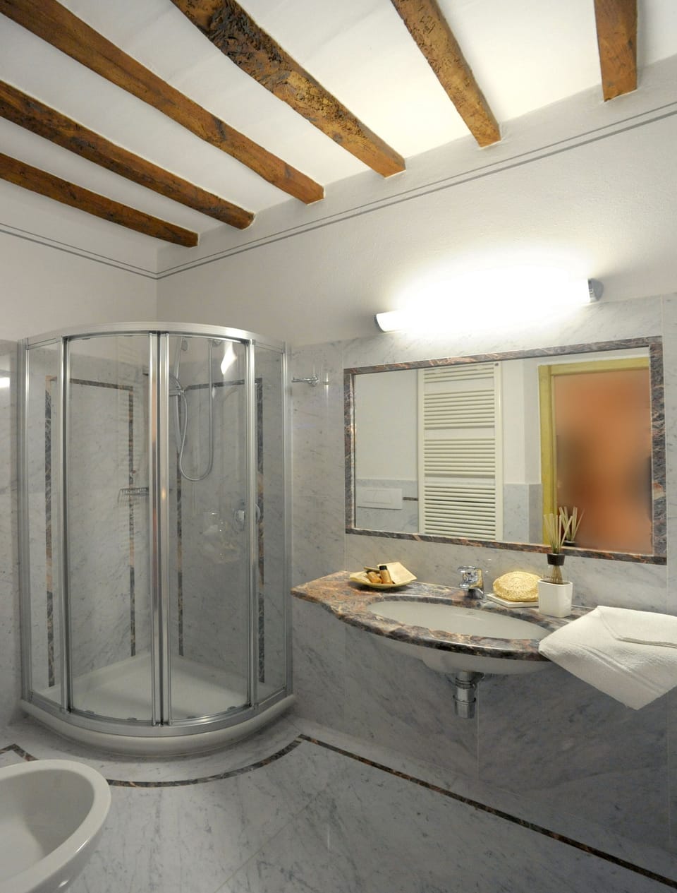 Classic Room | Bathroom | Separate tub and shower, hair dryer, bathrobes, bidet