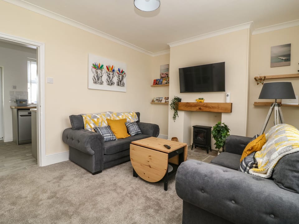Cottage | Interior