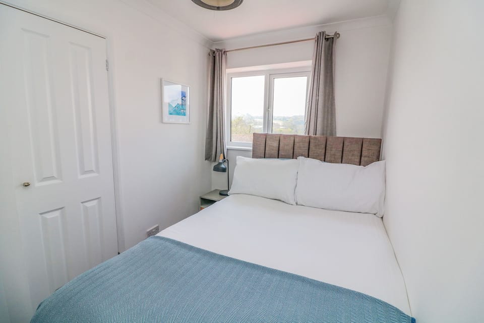 Cottage | 3 bedrooms, individually decorated, individually furnished, free WiFi