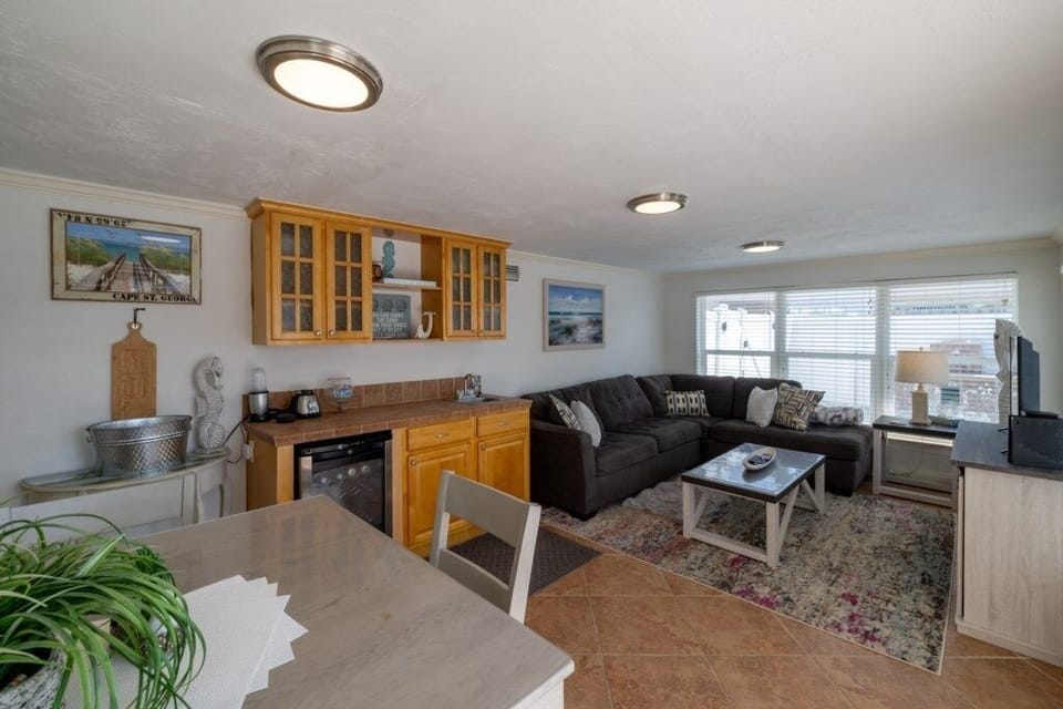 House, 3 Bedrooms | Living area