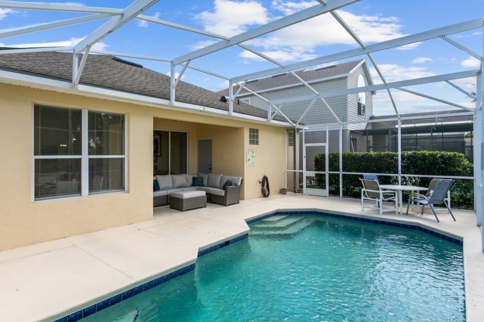 Villa, 4 Bedrooms | 4 bedrooms, desk, iron/ironing board, travel crib
