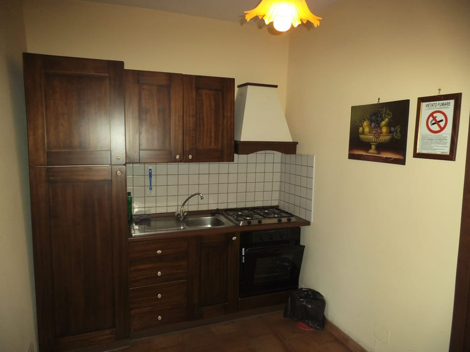 Apartment, 1 Bedroom (3 people) | Private kitchenette