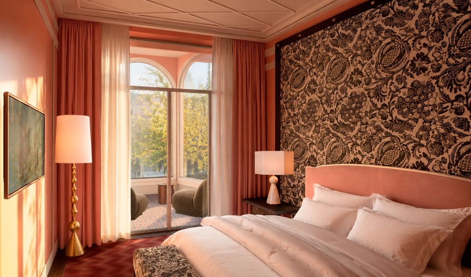 Singular Gallery | 1 bedroom, in-room safe, blackout drapes, soundproofing