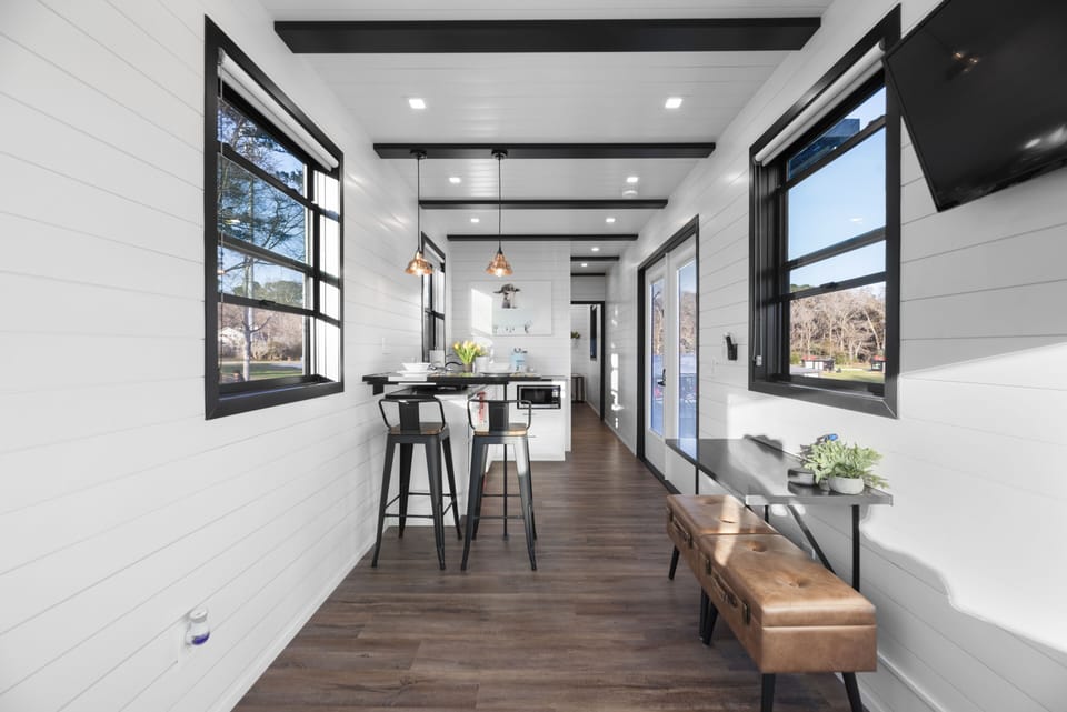 Luxury Suite | Private kitchenette | Mini-fridge, microwave, stovetop, coffee/tea maker