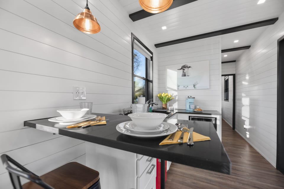 Luxury Suite | Private kitchenette | Mini-fridge, microwave, stovetop, coffee/tea maker