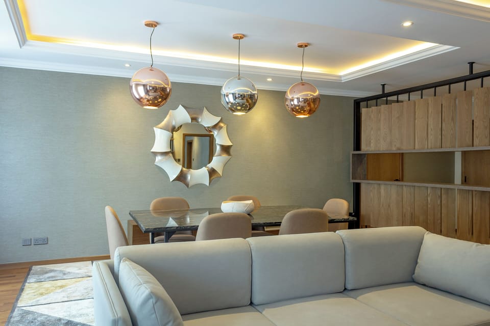 Presidential Room | Premium bedding, minibar, in-room safe, individually decorated