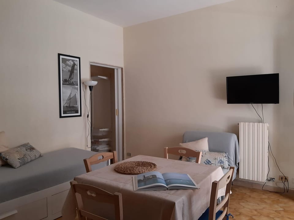 House | 1 bedroom, bed sheets