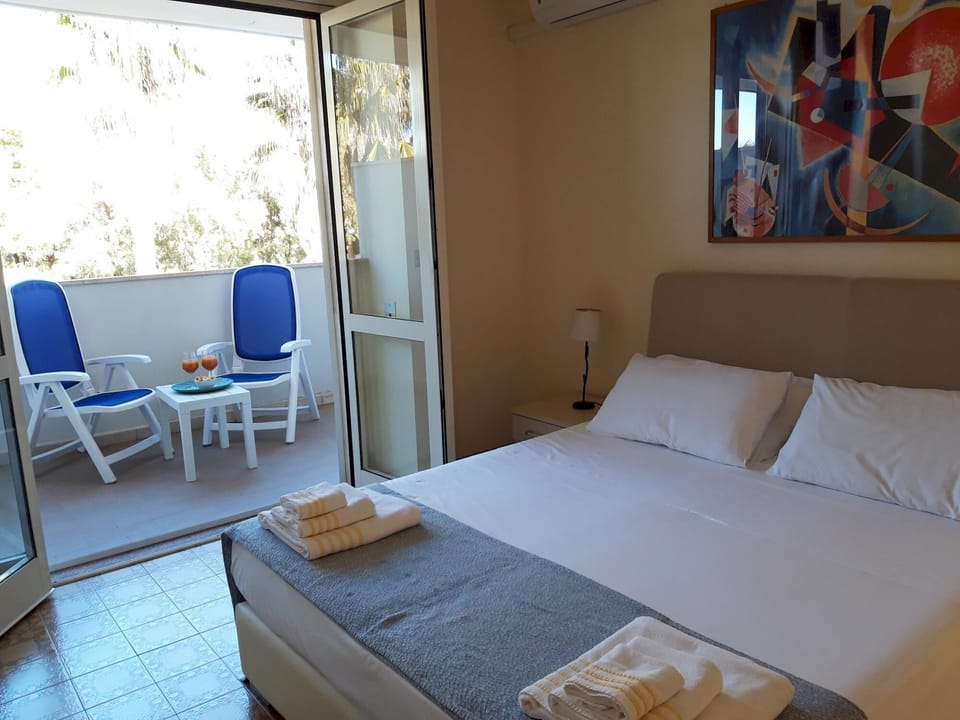 House | 1 bedroom, bed sheets