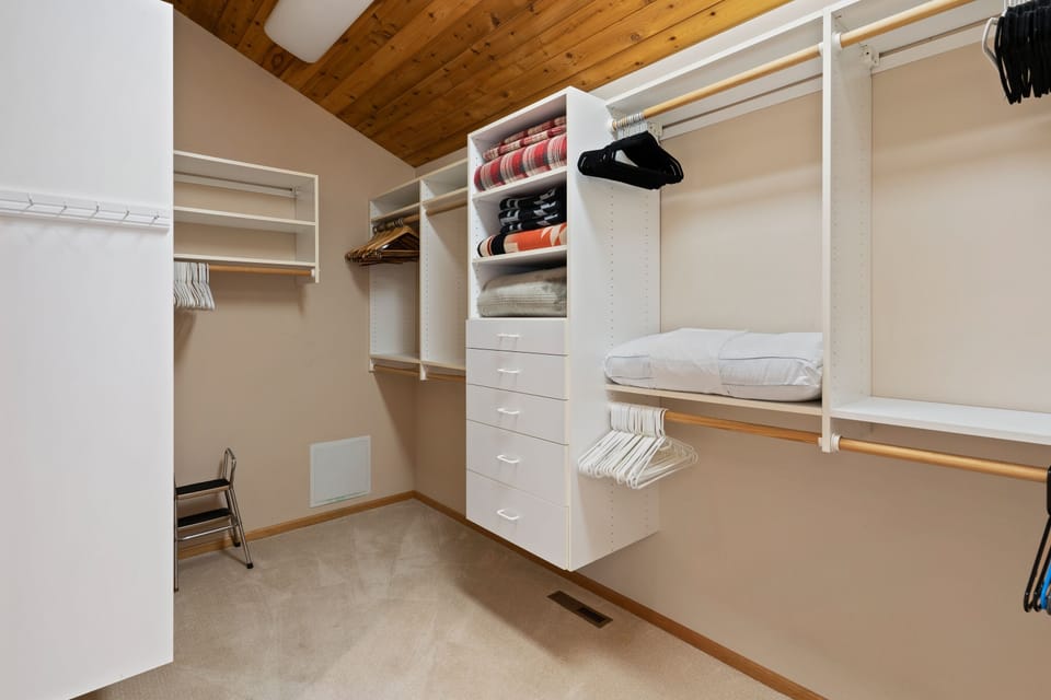 House, 3 Bedrooms | 3 bedrooms, travel crib, free WiFi