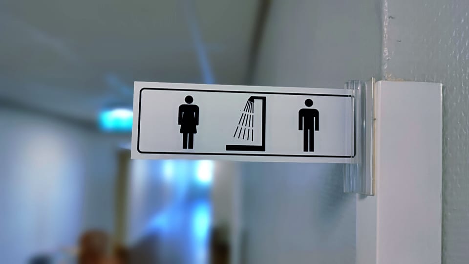 Shower, towels
