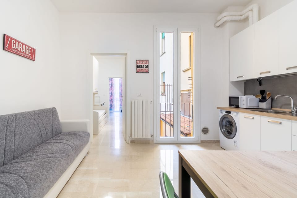 Apartment | Private kitchen | Fridge, oven, stovetop, electric kettle