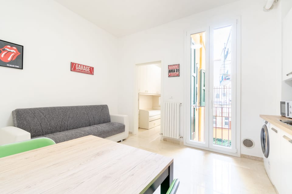 Apartment | Private kitchen | Fridge, oven, stovetop, electric kettle