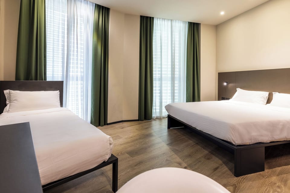 Minibar, in-room safe, desk, soundproofing