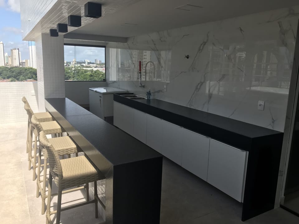 Poolside bar