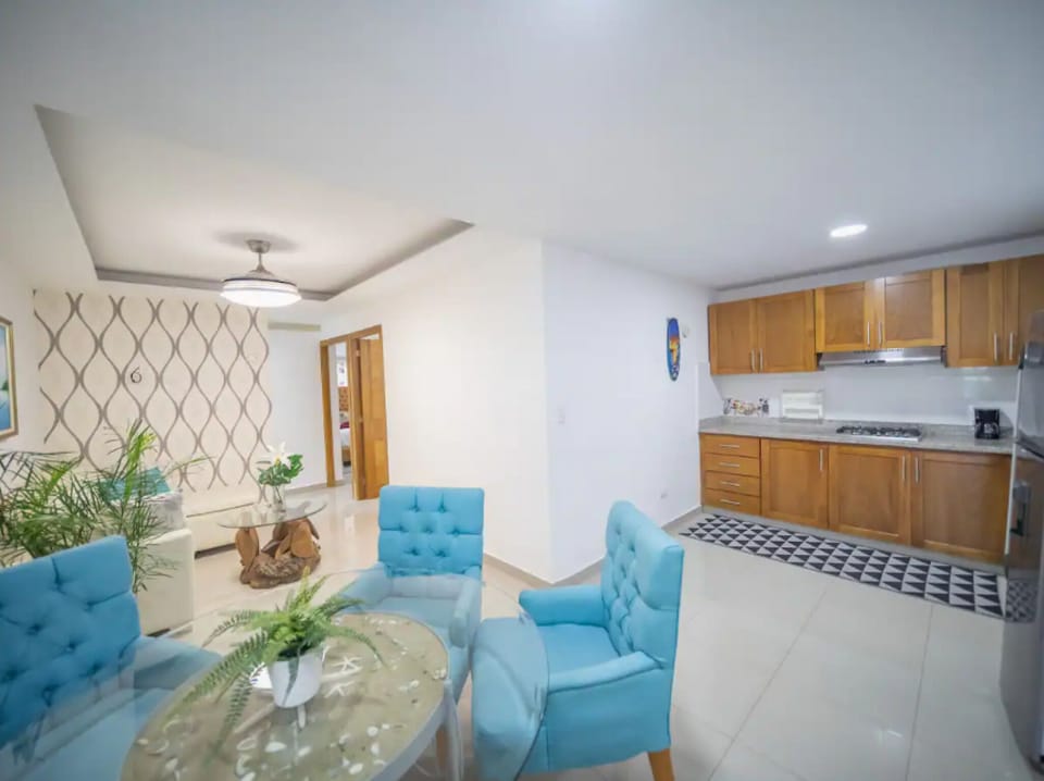 Apartment, 2 Bedrooms, Smoking, Balcony | Interior