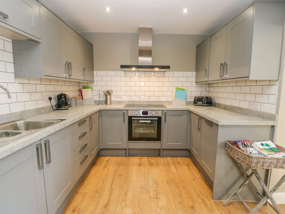 Cottage | Interior
