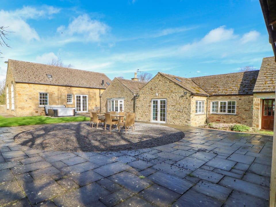 Cottage | Front of property