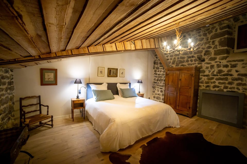 Double Room (Chevalier de Goudet) | Premium bedding, minibar, in-room safe, individually furnished