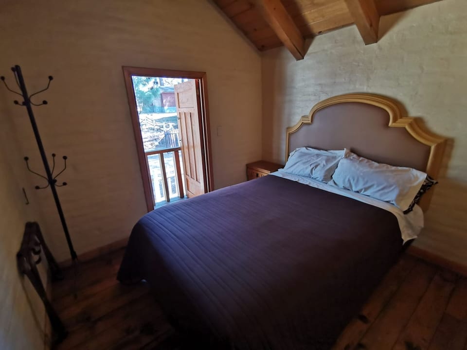 Individually decorated, individually furnished, bed sheets