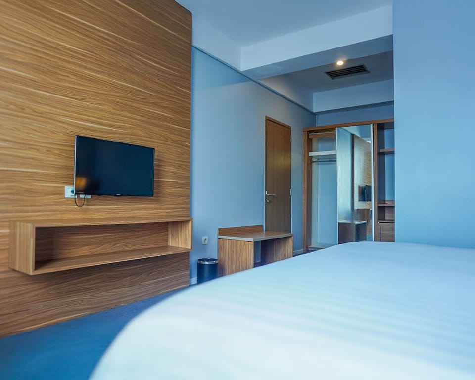 Executive Suite | In-room safe, blackout drapes, soundproofing, free WiFi