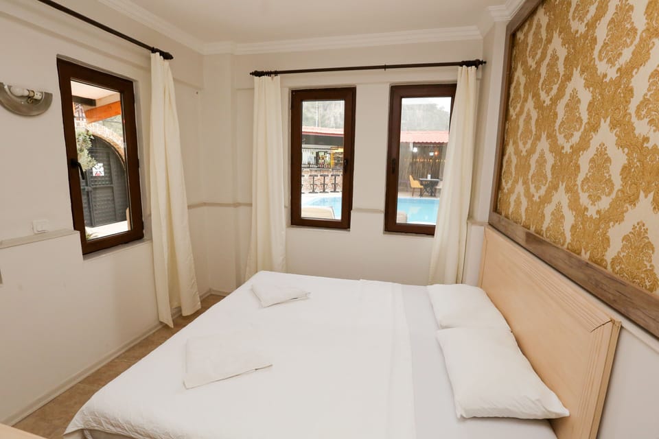 Standard Duplex | Minibar, free WiFi, bed sheets