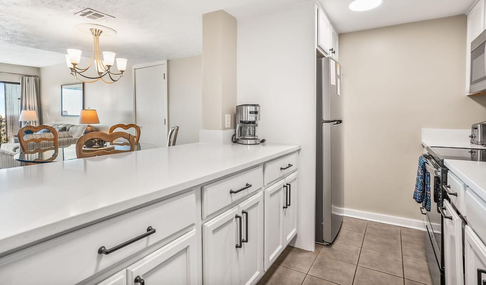 House, Multiple Beds, Kitchen, Ocean View | Private kitchen