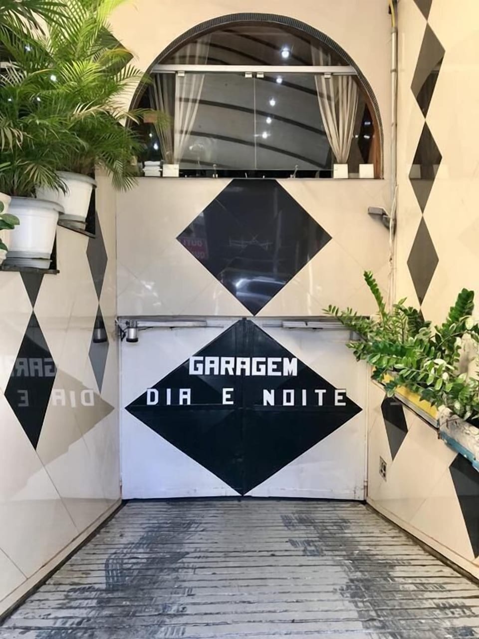 Valet parking