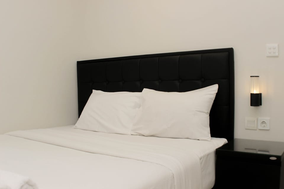 Room | 2 bedrooms, free WiFi, bed sheets