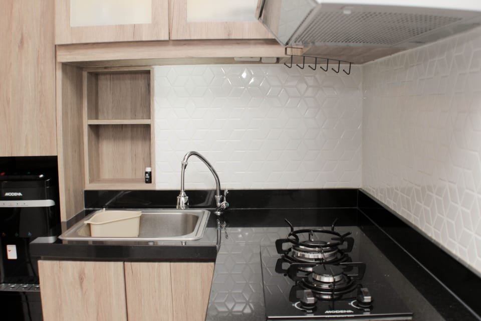 Fridge, stovetop, cookware/dishes/utensils