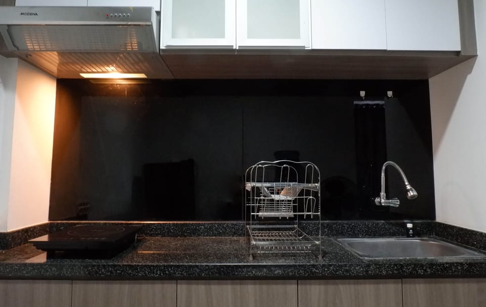 Fridge, stovetop, cookware/dishes/utensils