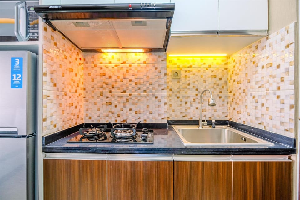 Fridge, stovetop, cookware/dishes/utensils