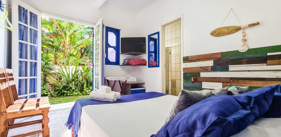 Standard Room | Premium bedding, minibar, WiFi (free), bed sheets