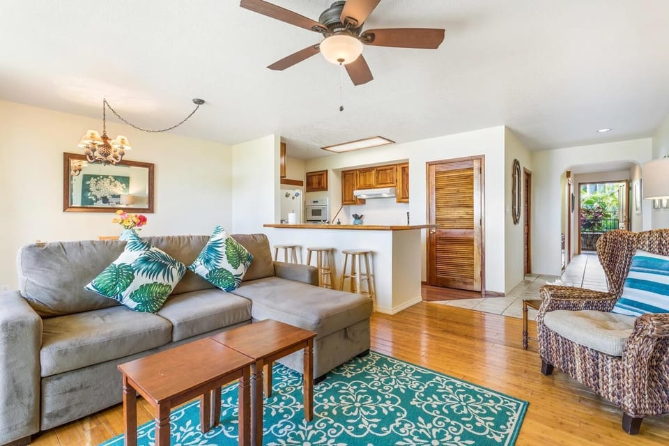 Condo, 1 King Bed with Sofa bed (Kahaluu Bay Villas #103) | Living area