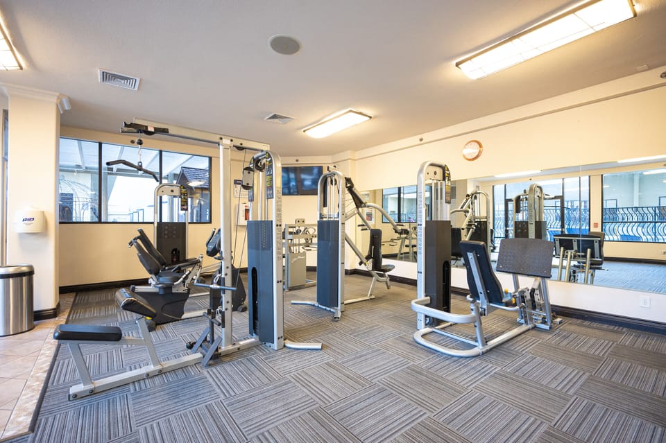 Stay Together Suites | Strip View PH Apartment in Las Vegas Strip