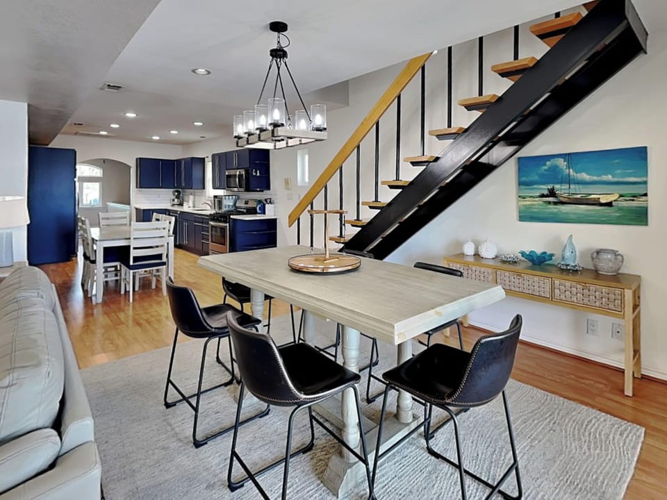 House (4 Bedrooms) | Property amenity