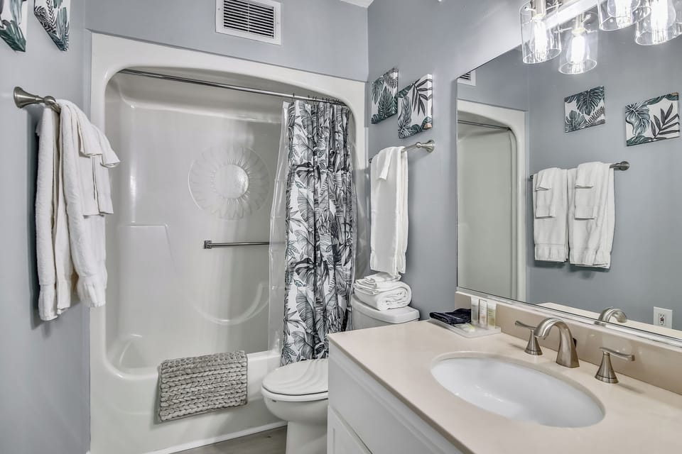 Pelican Pathway by Ryson Vacation Rentals Apartment in Texas City