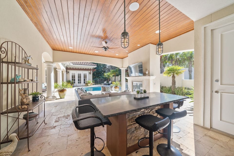 House, Multiple Beds, Private Pool, Pool View | Terrace/patio
