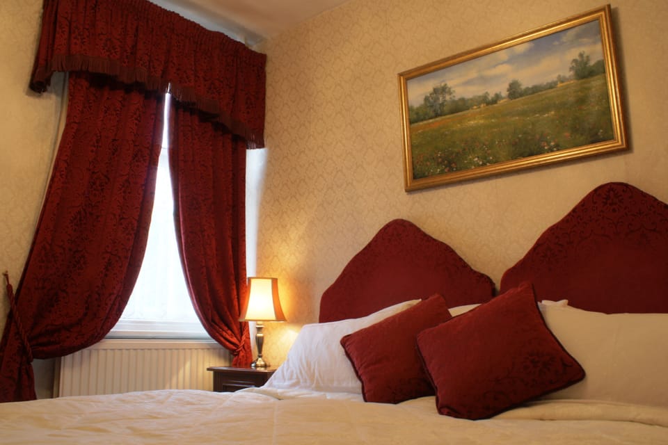 King Double or Twin | Premium bedding, down comforters, individually decorated