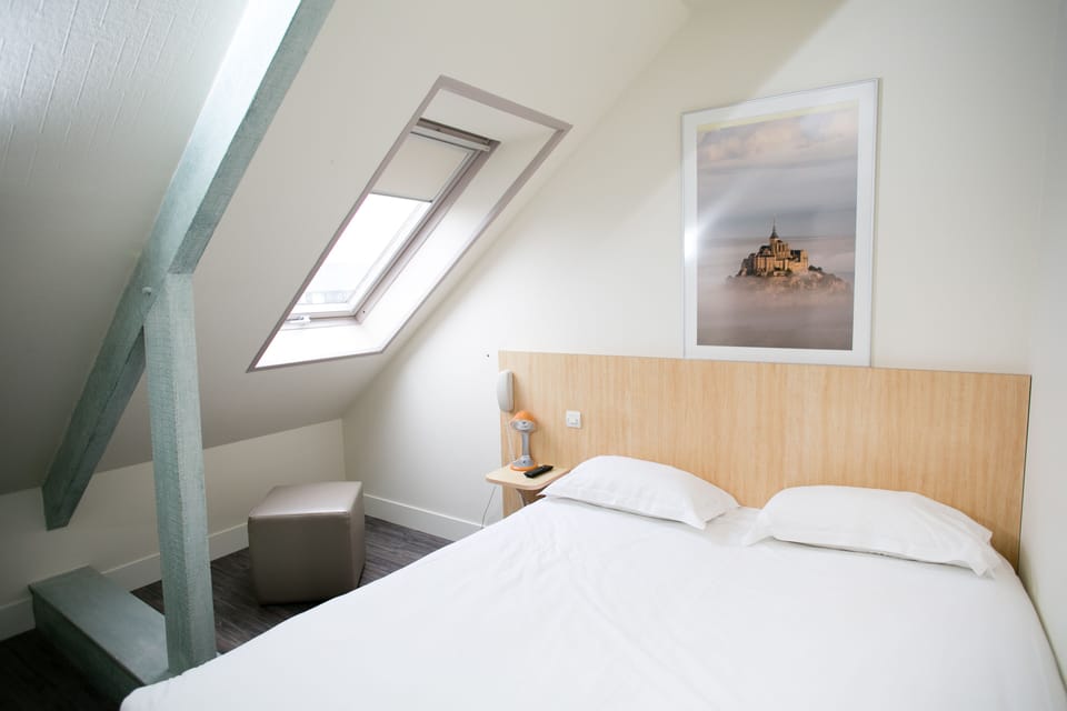 Superior Quadruple Room (Shower) | Desk, soundproofing, iron/ironing board, free WiFi