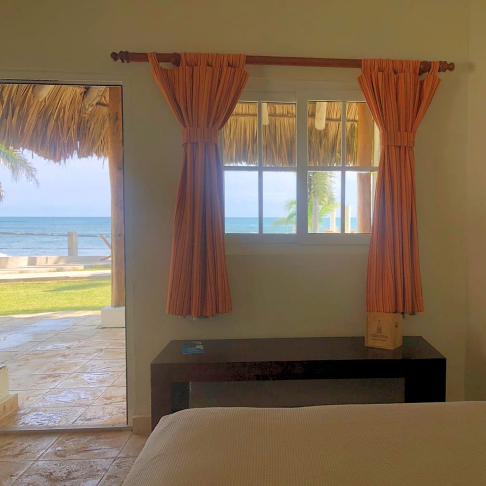 Deluxe Room | Premium bedding, down comforters, bed sheets