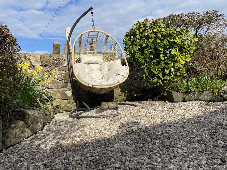 Cottage | Property grounds