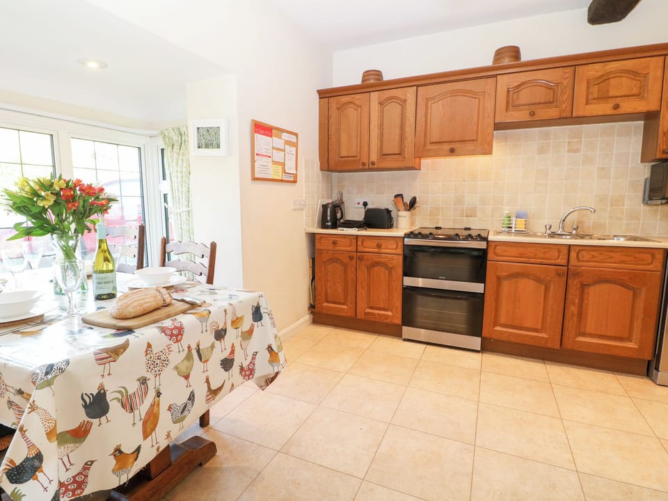 Cottage | Interior