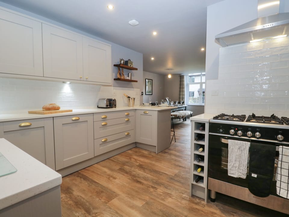 Cottage | Interior