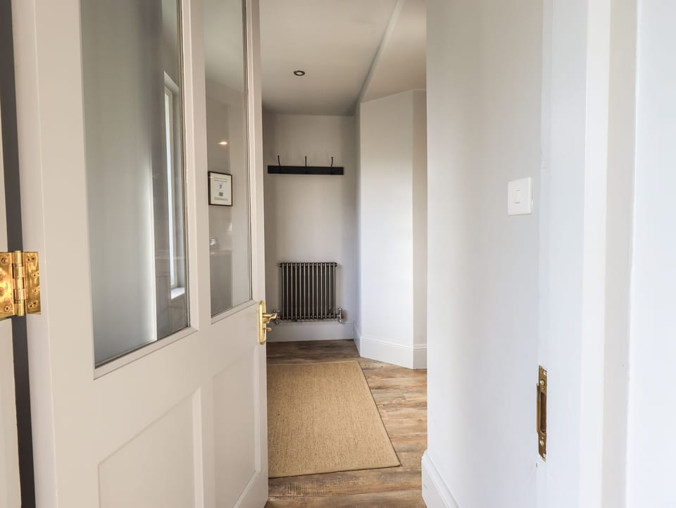 Cottage | 4 bedrooms, individually decorated, individually furnished, free WiFi