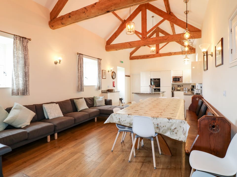 Cottage | Interior